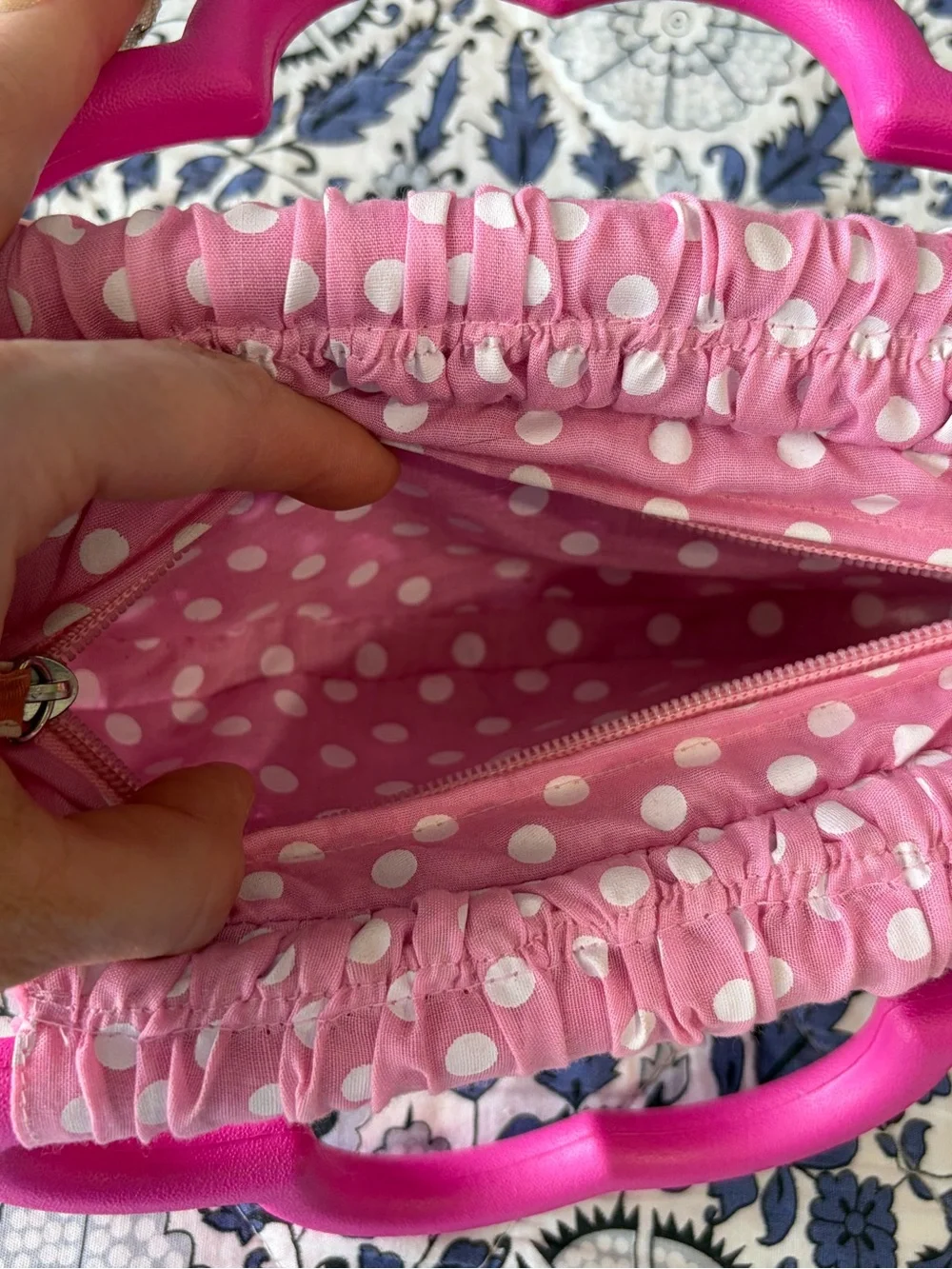 EUC Croc Bright Pink scallop Handle Handbag CHILD  BUNDLE